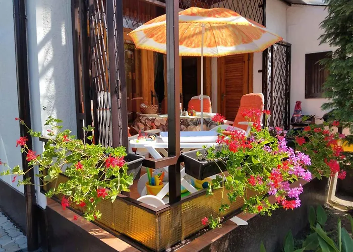 Case de vacanță In - Balaton 19923 *