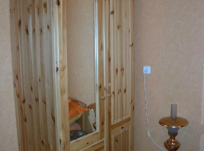 In - Balaton 19923 Case de vacanță